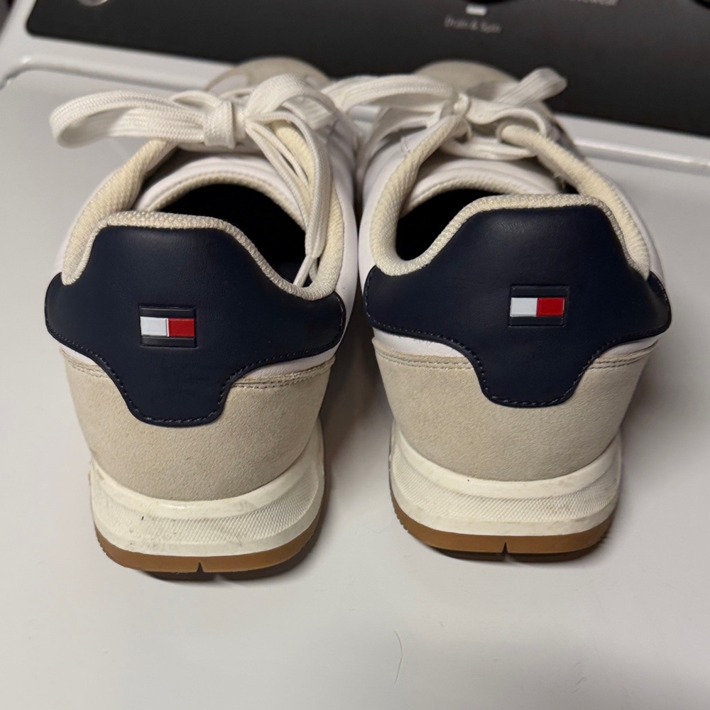 Tommy Hilfiger White and Tan Sneakers - Picture 3 of 5